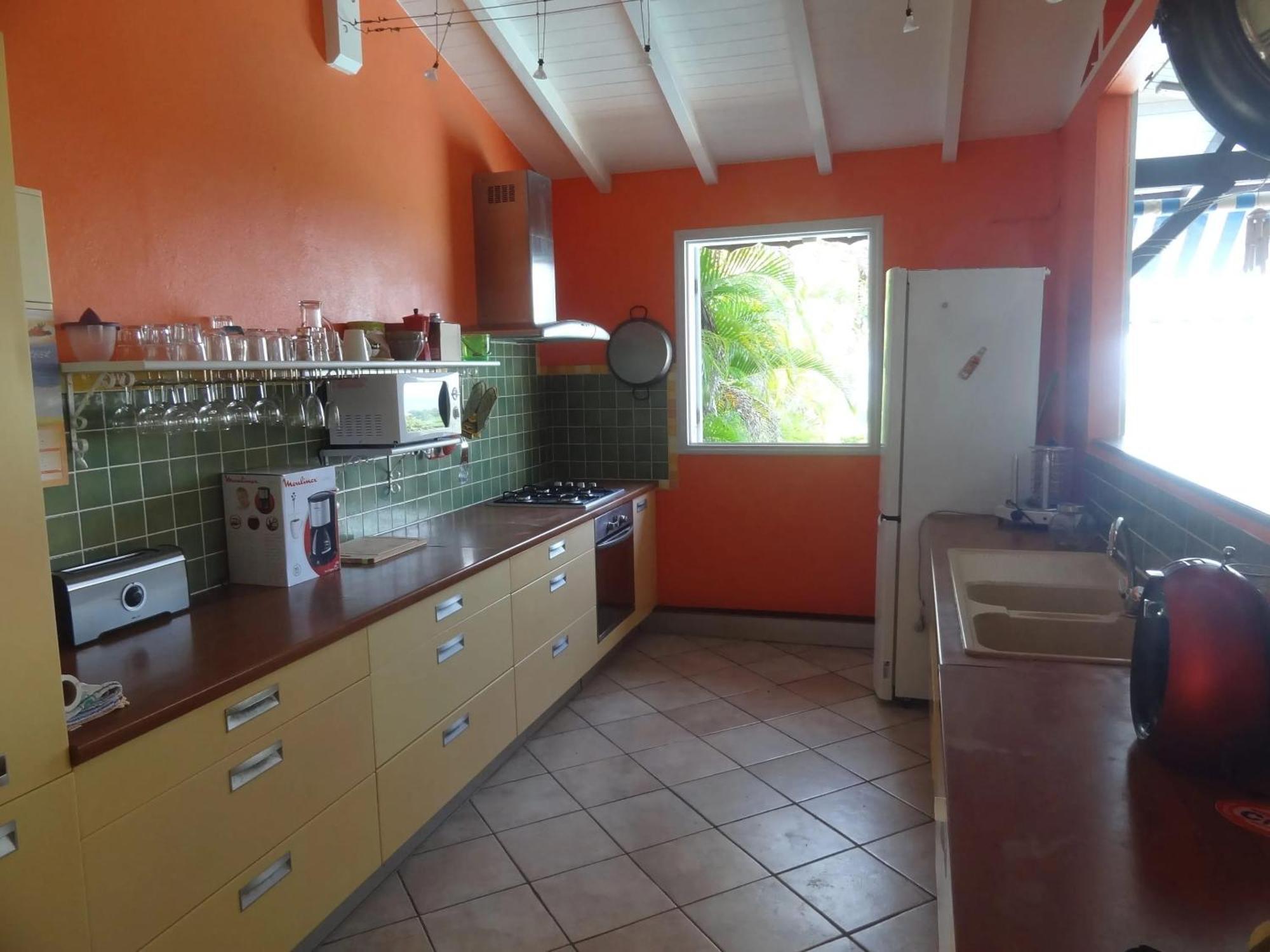 Spacieuse Avec Piscine Privee A Anne 154 M² Vue Villa