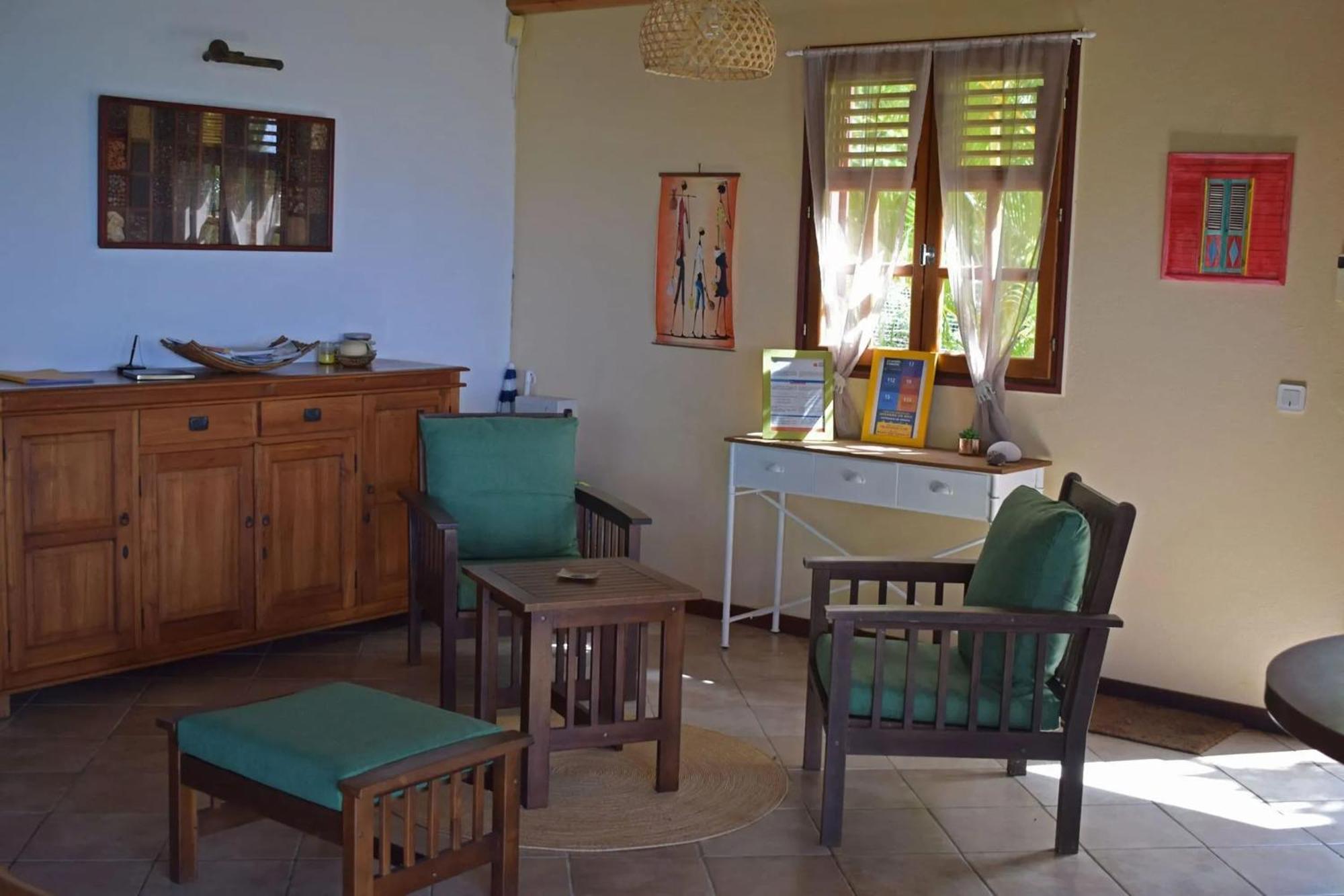 Villa Spacieuse Avec Piscine Privee A Anne 154 M² Vue