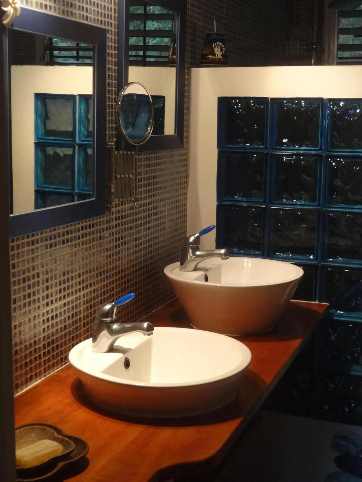 Spacieuse Avec Piscine Privee A Anne 154 M² Vue Villa