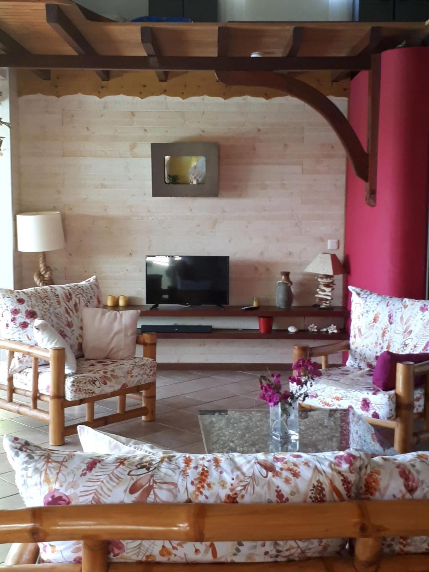 Spacieuse Avec Piscine Privee A Anne 154 M² Vue